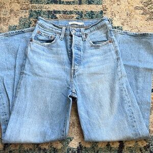 LEVIS RIBCAGE straight high waisted denim jeans